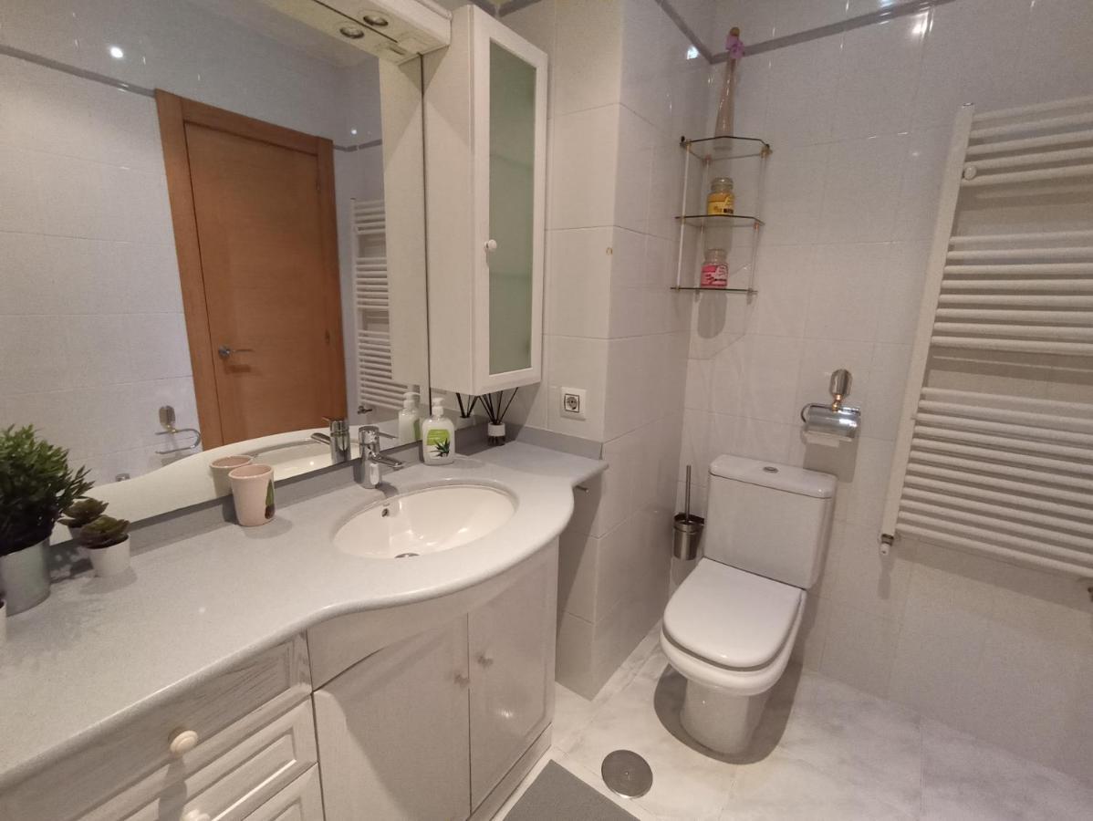 Apartamento De 120M2 Al Lado De Cabarceno Saron Eksteriør bilde