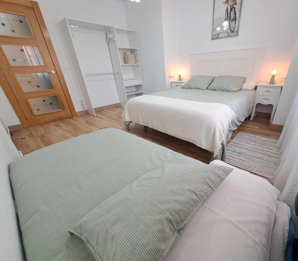 Apartamento De 120M2 Al Lado De Cabarceno Saron Eksteriør bilde
