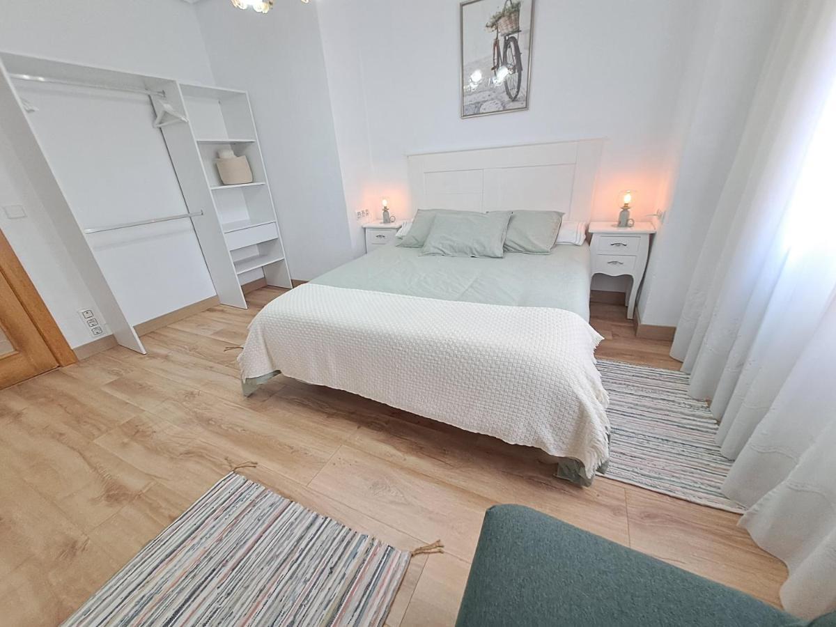 Apartamento De 120M2 Al Lado De Cabarceno Saron Eksteriør bilde